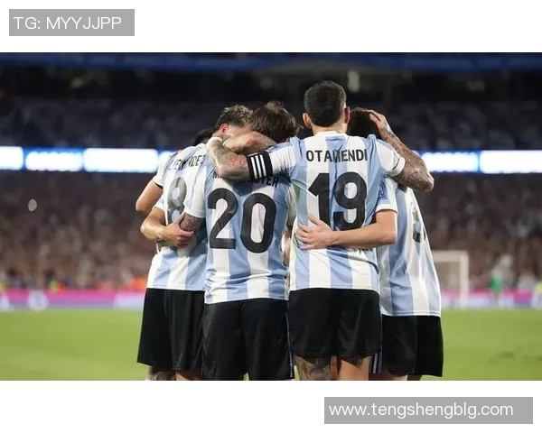 全球瞩目世界杯足球赛事盛况各国球队争夺荣耀与梦想